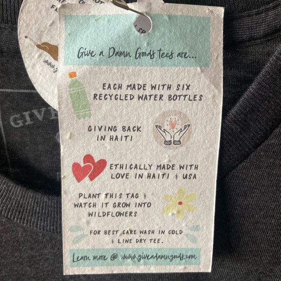 Unisex organic, recycled cotton T-shirt with wildflower seeds - Picture 5 of 8